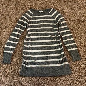 Maternity - Gray/White Liz Lange Shirt - Size XS